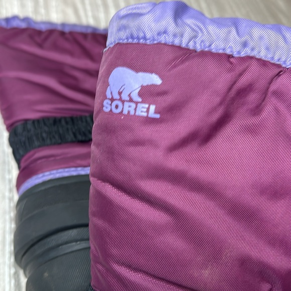 Sorel purple snow boots size 5 - Picture 7 of 8